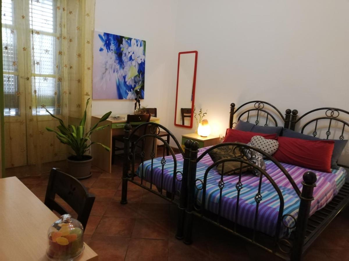 Guglielmo Room'S B&B Catânia Exterior foto